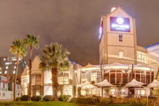 City Lodge Hotel V&A Waterfront, at night