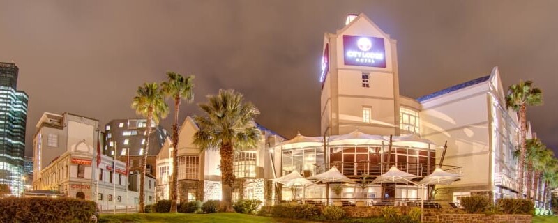 City Lodge Hotel V&A Waterfront, at night