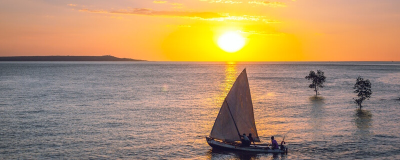 A gorgeous Madagascan sunset over the ocean