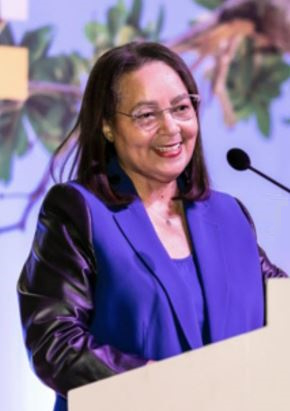 Minister Patricia de Lille